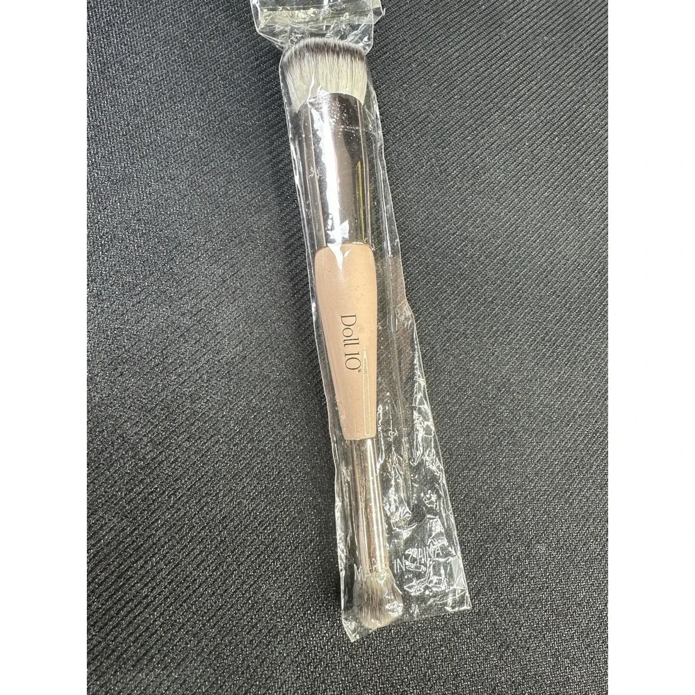 Doll‎ 10 Dual Ended No.3 Foundation and Concealer Brush New